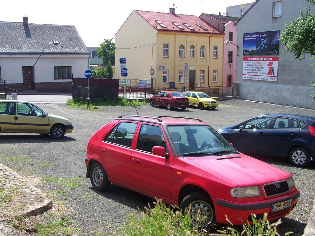 Hotel Pariz Jičín Buitenkant foto